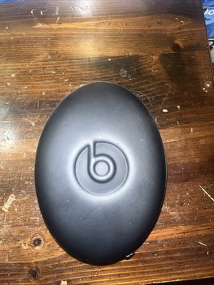 Beats Studio Headphones Hard Case . CASE ONLY