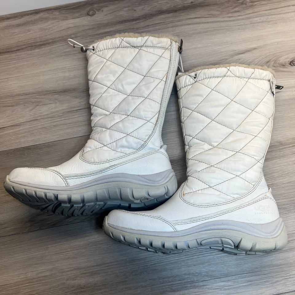 Botas de invierno UGG Australia Snowpeak para mujer 6 blancas de piel de oveja acolchadas de cuero 5184 Foto 3 de 4