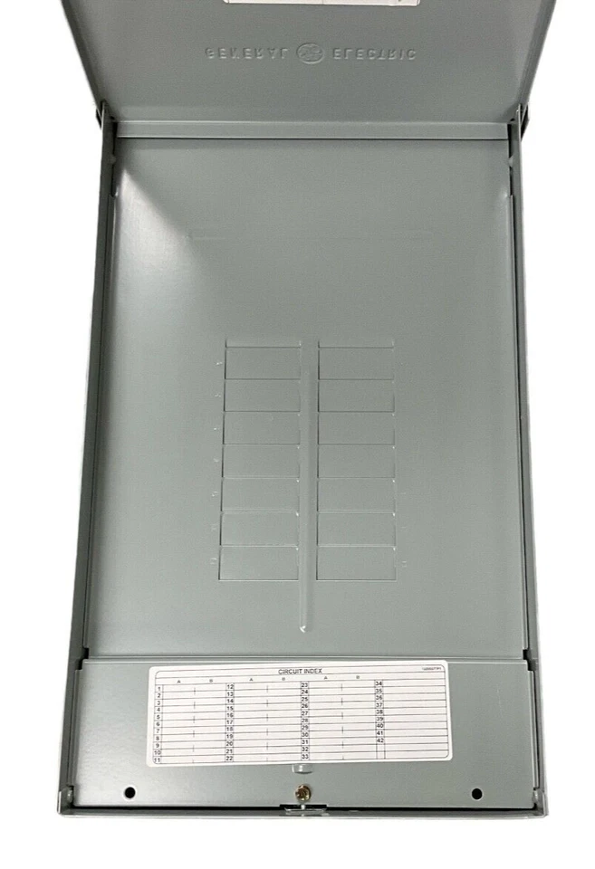 GE TLM1212RCU PowerMark Gold 125A 12-Space 24-Circuit Outdoor Circuit Breaker - Image 3 of 4