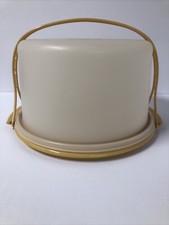 Vintage Tupperware 683-2 Cake Taker w/ 684-5 Harvest Base  Carrier Handle