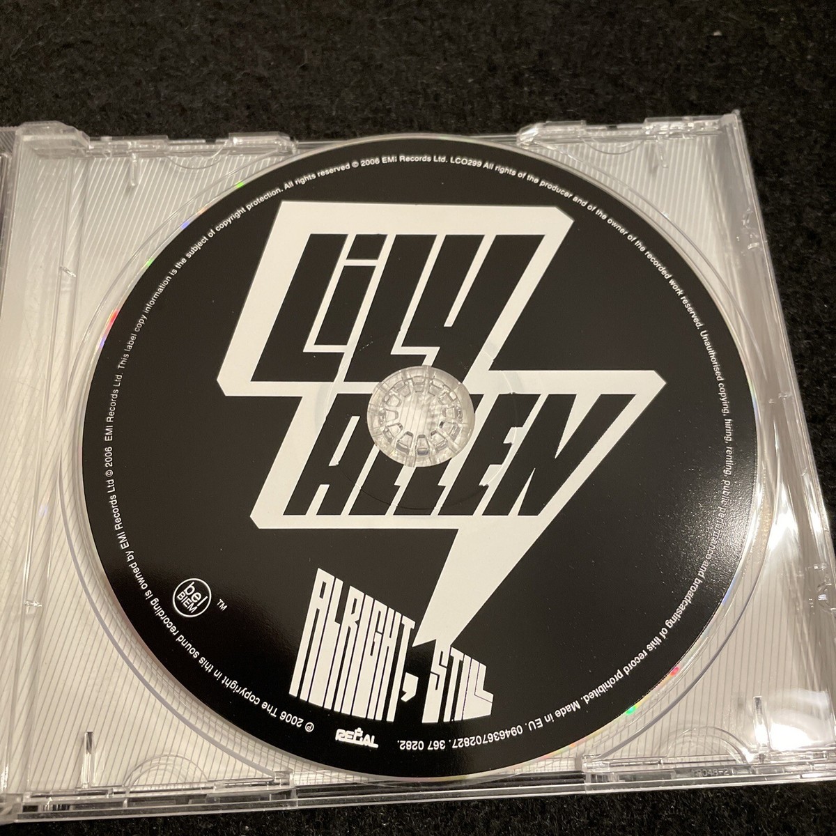 Lily Allen★ALRIGHT, STILL (LP) Alright, Still [PA] by Lily Allen (CD, Jan-2007, Capitol/EMI