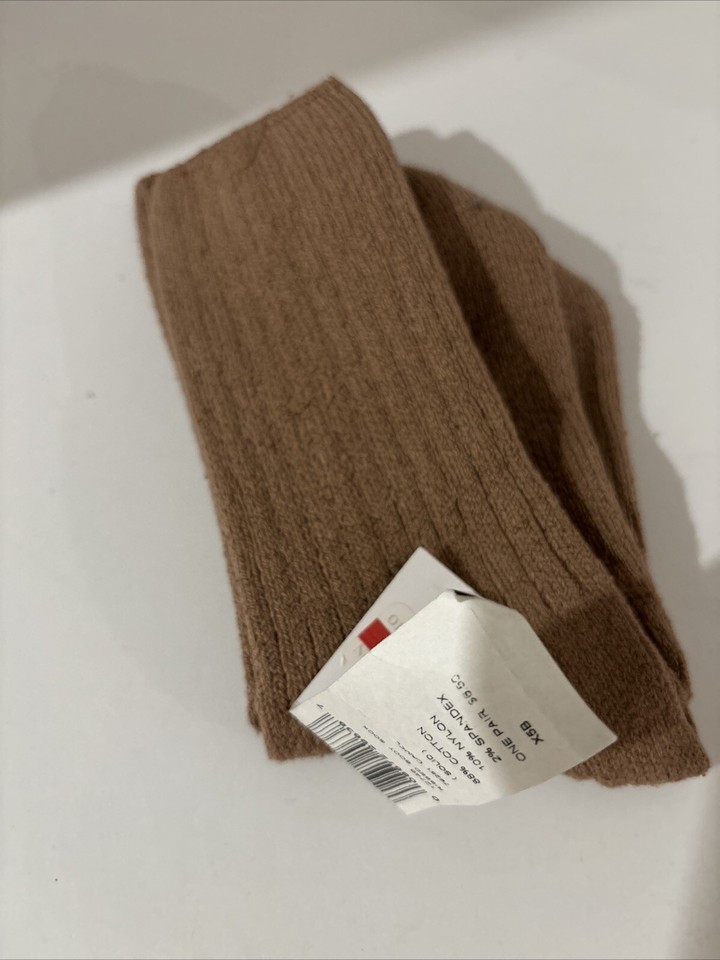 NWT Women's Hue Cable/Flat Knit Comfort Top Socks One Size 794E Ribbed