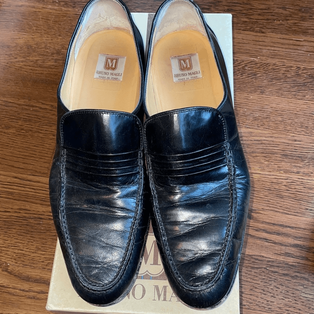 Vintage Bruno Magli Manzo black slip on loafers | eBay display picture 1