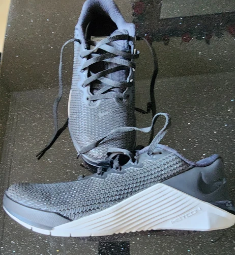 Nike Womens Metcon 5 - AO2982-010 Black Running Shoes Sneakers Size US 7.5  - Picture 2 of 10