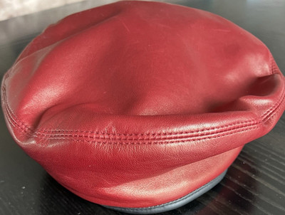 Eric Javits Unisex Red Beret Hat Solid Water-Repellent Lined Size 4 1/4