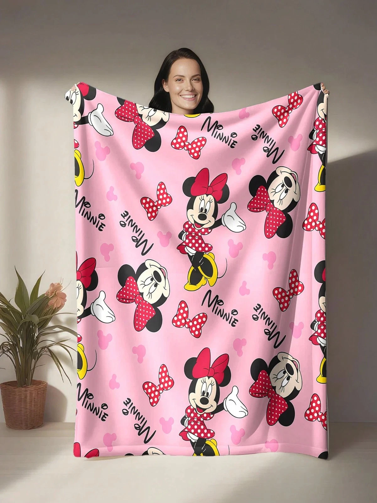 Disney Minnie Mouse Loved By Fleece Blanket