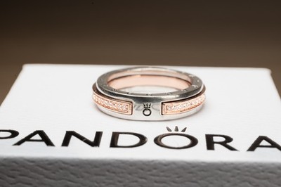 Pandora Ring Pavé Signature Größe 52 - inkl. Box