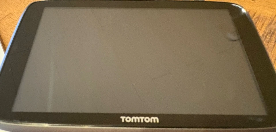 TomTom Go 6200 Navigationsgerät mit Wi-Fi - Schwarz - Bild 2 von 4