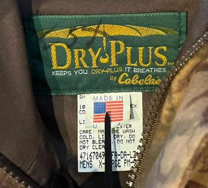 Cabela's Men's XL Silent Suede DRY-PLUS RealTree Camo Waterproof Hunting Jacket - Image 4 of 4