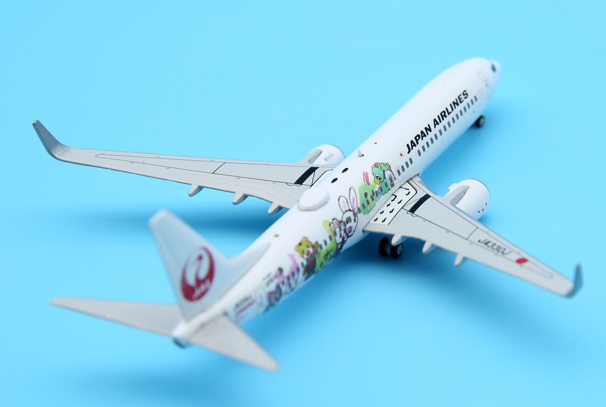 JC Wings 1:400 Japan Airlines Boeing 737-800 Diecast