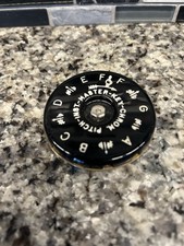 W. Kratt Key Master Pitch Pipe USA Black 2.5 Inch Chromatic Tuner 13 Keys Vtg