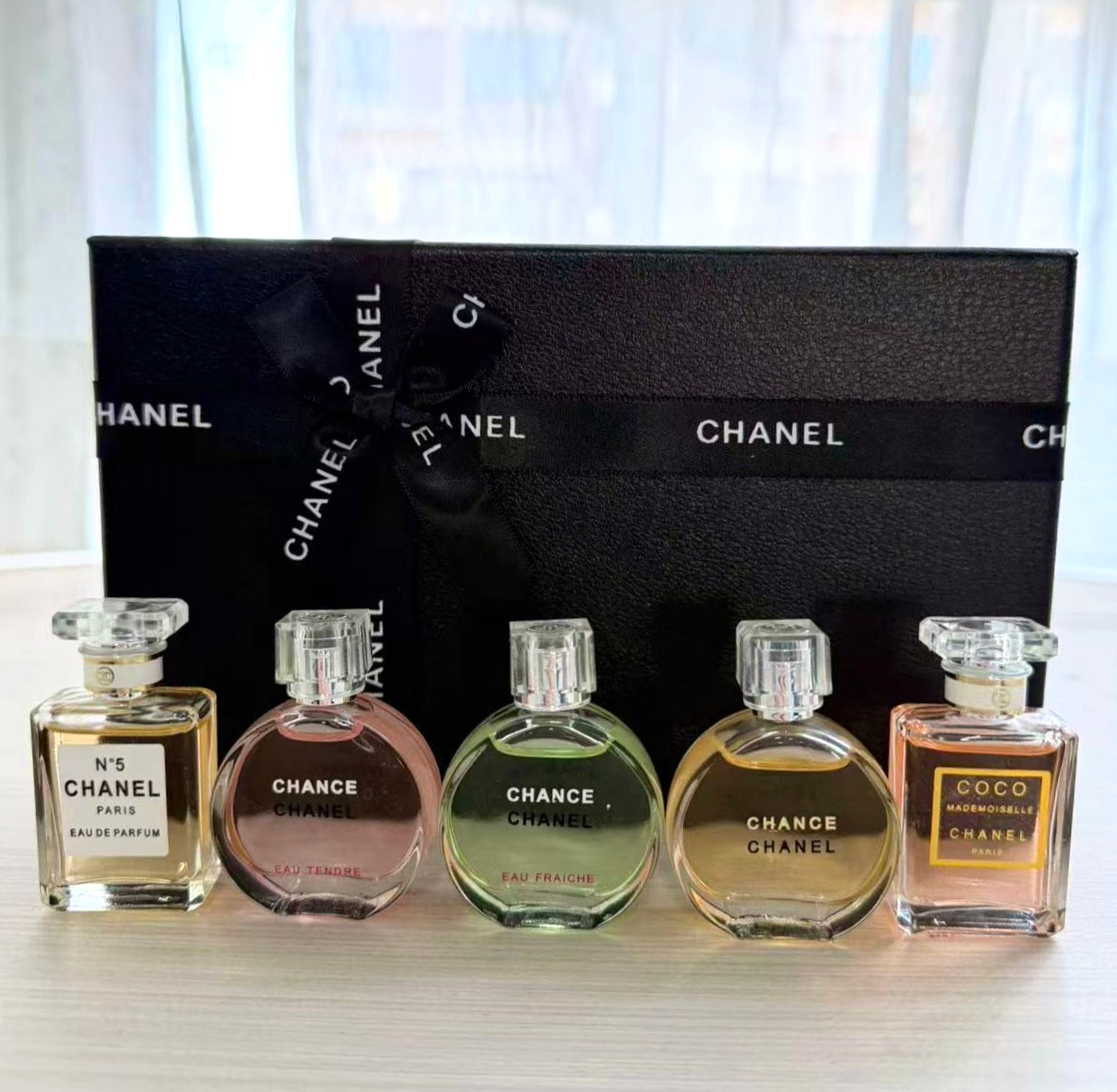 Chanel Perfume Gift Set – 5 x 7.5ml -NEW BLACK BOX