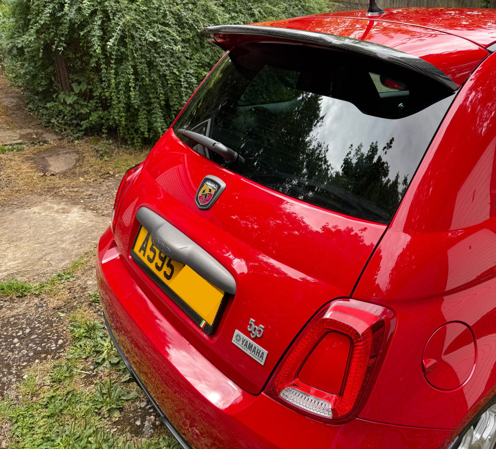 Alerón de arranque de techo trasero Abarth 500 595 695 fibra de carbono brillante real - UK STOCK