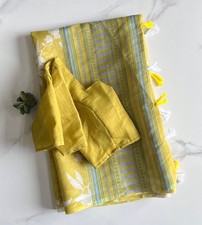 Premium linen saree with elegant print on all...