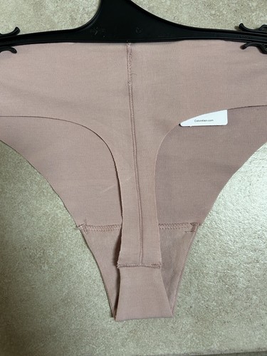 Calvin Klein Thong New Tags Medium Pink No Knicker Line VPL Seamless - Picture 6 of 9