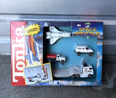 VTG Tonka 2001 Tough Ones NASA Space Shuttle Gift Set Truck Steel Discovery Toy