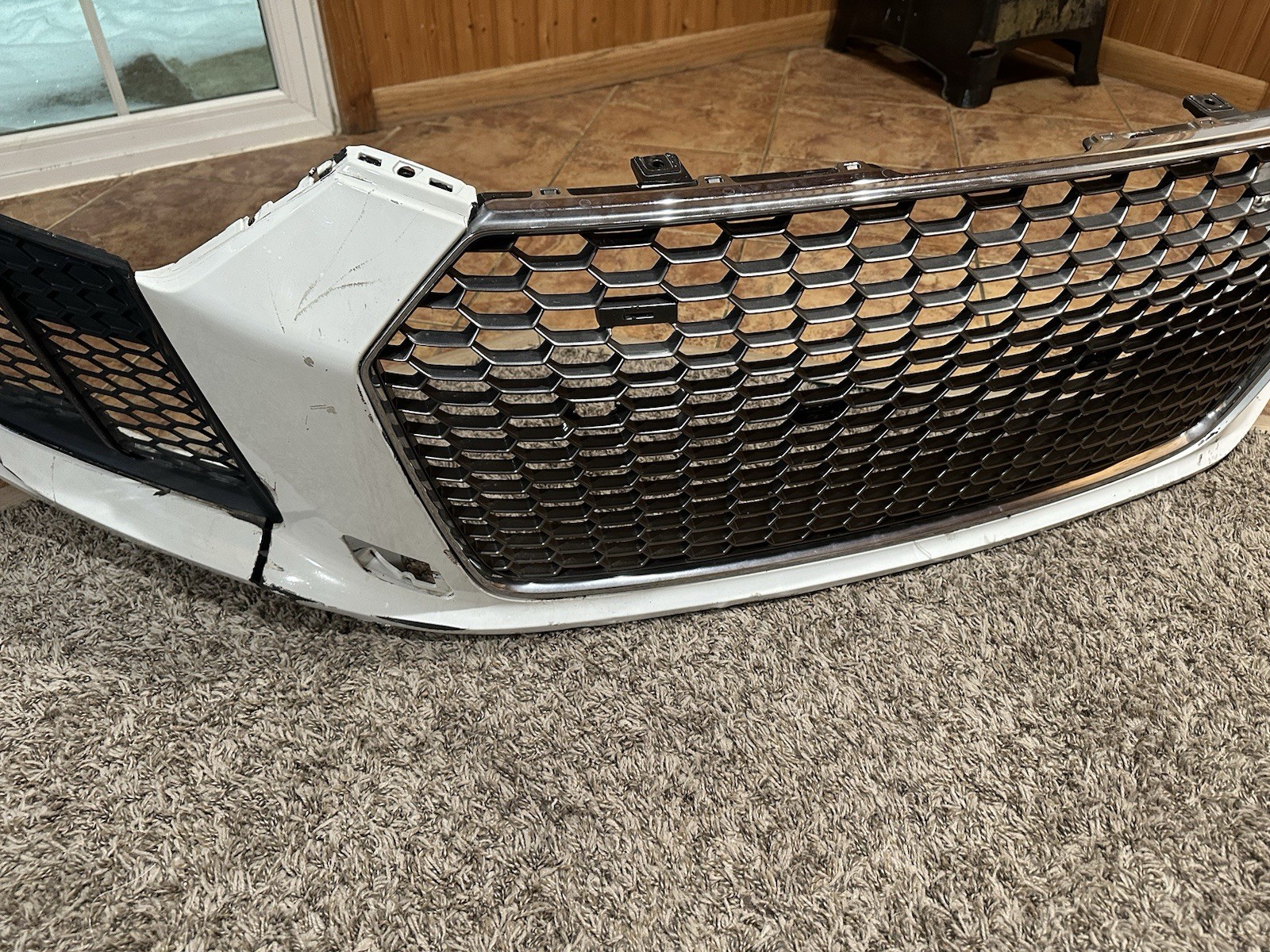 2015-2018 Audi R8 FRONT BUMPER OEM
