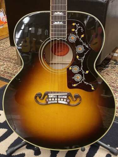 Gibson King of Flat Top SJ 200 Orignal  Vintage Sunburst - Picture 2 of 9