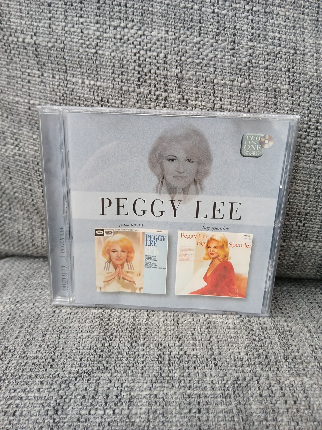 Peggy Lee - Pass Me By/Big Spender (2001)