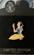 Disney Shopping Snow White Butterflies LE 250 Pin Rare 2008