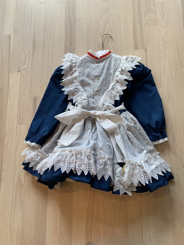 Vintage Martha’s Miniatures Smocked Birthday Dress 6X Vintage Full Circle - Image 2 of 4