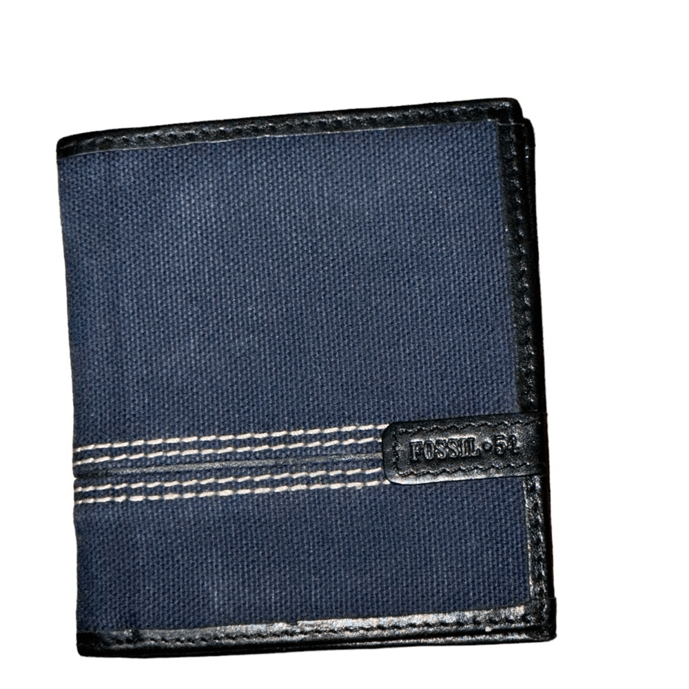 Men blue Fossil 54 Quinn Leather Bifold Wallet retails 79Good