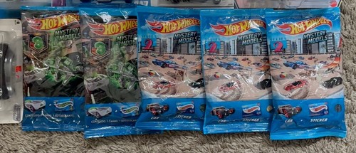 Hot Wheels Lot Of 30 Cars With Hot Wheels Character Cars~Mystery Cars~And More!! - Picture 2 of 7