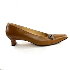 Salvatore Ferragamo Suivre Women Size 8.5 Brown Leather Kitten Heel Chrome Logo