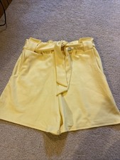 Sam Faiers At Quiz Lemon Yellow Shorts Size 10