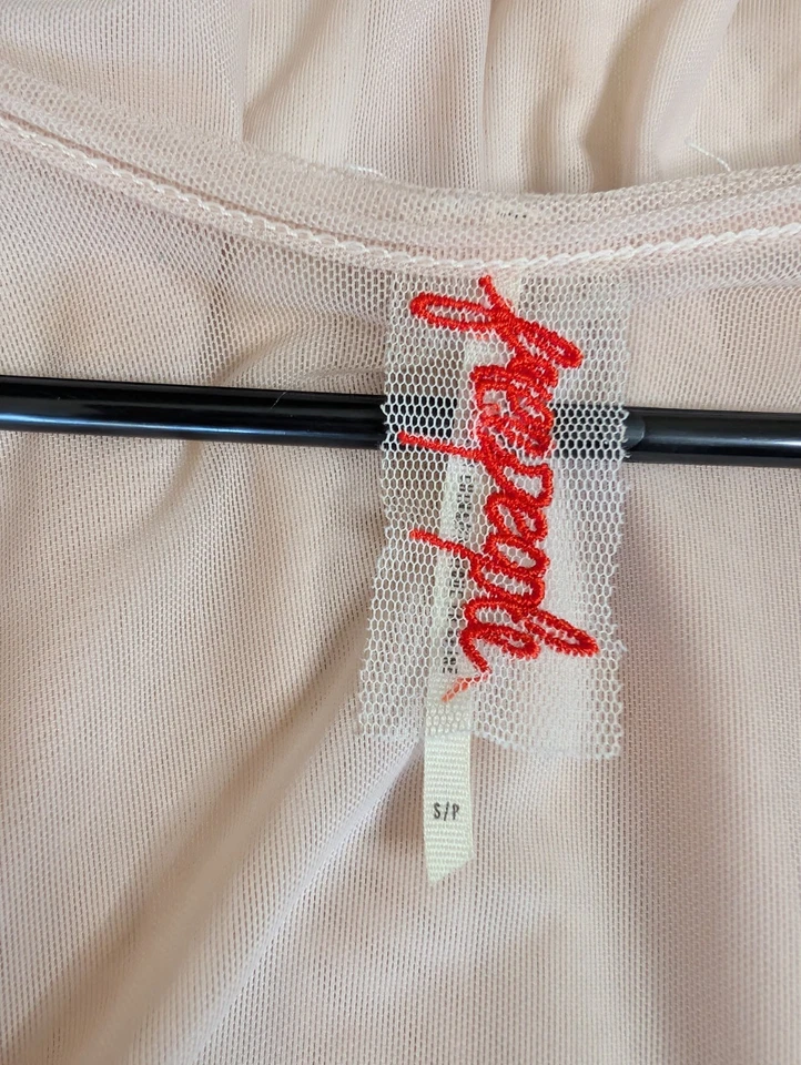 FREE PEOPLE Luscious Lagoon Web Lace Slip Dress Mini White Beige Size Small - Image 3 of 4