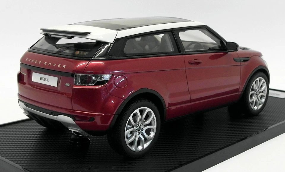 Century Dragon 1/18 Scale CDLR-1002 - 2011 Range Rover Evoque - Red - Image 2 of 4