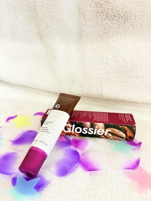 Glossier  Espresso : Roasted coffee with a mocha tint Balm Dotcom