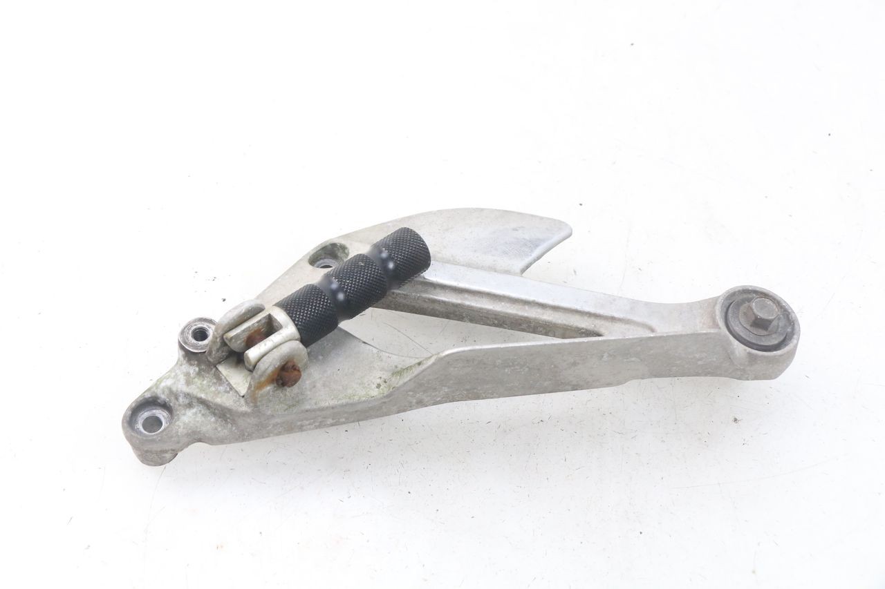 FUSSRASTEN HALTEPLATTEN VORN LINKS - YAMAHA XJN XJ N DIVERSION 600 (1994 - 1997)