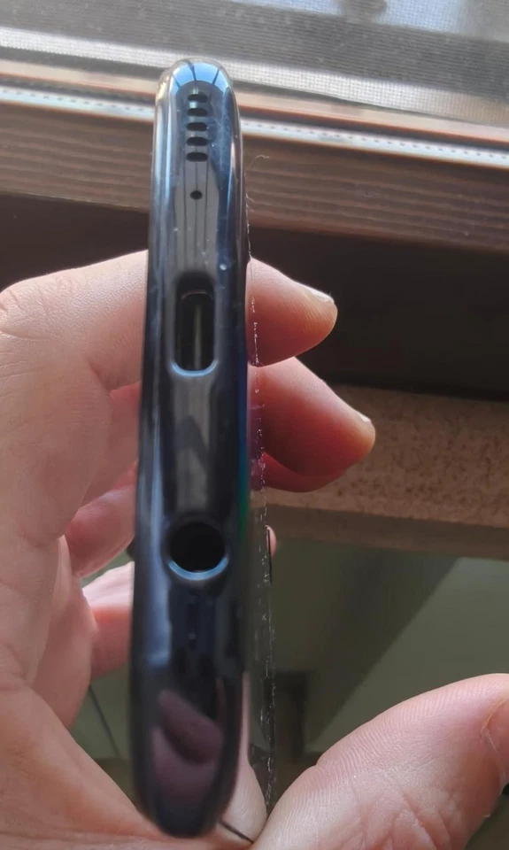 Samsung Galaxy A40 SM-A405FN/DS – 64GB – Black – Ottime Condizioni  Super AMOLED - Immagine 4 di 4