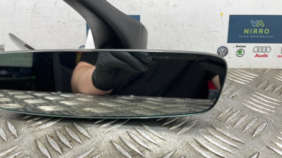 AUDI A3 FRAMELESS BLACK REAR VIEW MIRROR FITS MODELS FROM 2017 TO 2020 81A857511 - Image 4 of 4