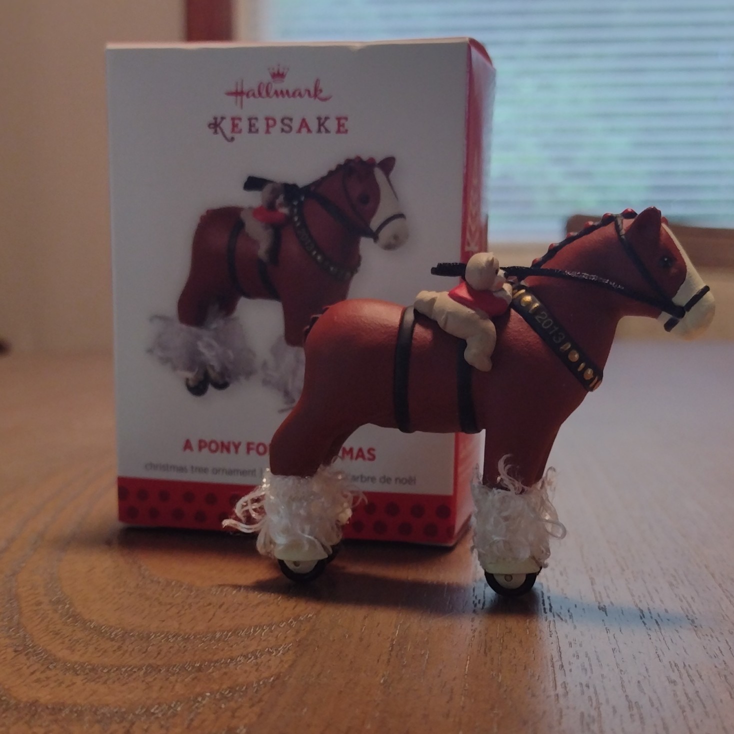2013 Hallmark Keepsake A Pony for Christmas Clydesdale Horse Ornament