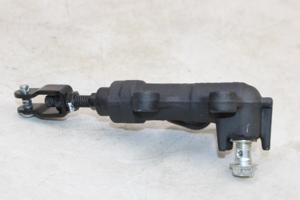 2023 SUZUKI GSXS750 OEM REAR BACK BRAKE MASTER CYLINDER - Image 4 of 4