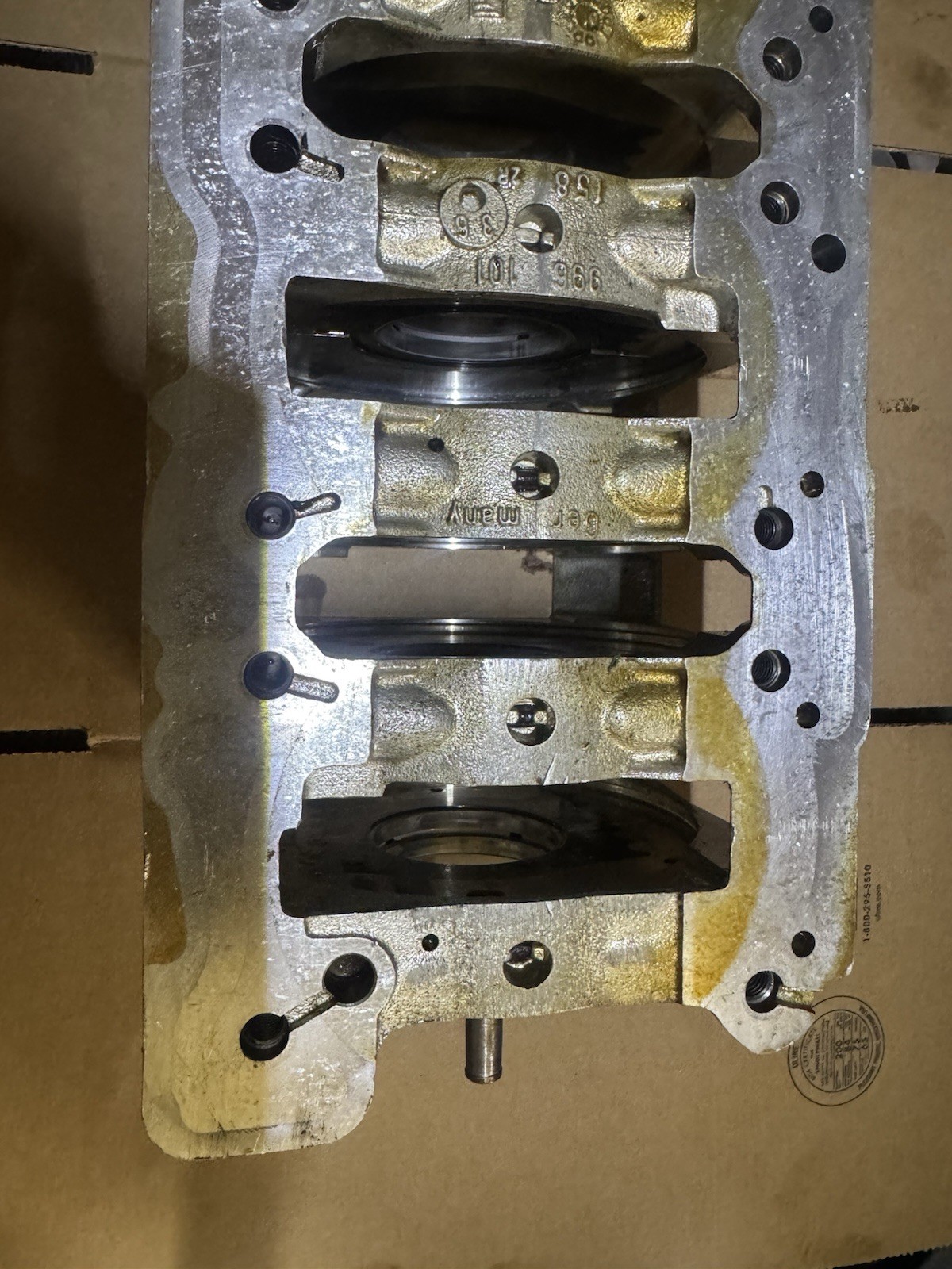 1997-2004 Porsche Boxster 986 996 911 M96 Crankshaft Carrier 99610101264