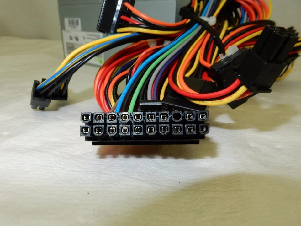 HEC Group HEC-460TA-2DU3 460w Single 3U Rear Mount Server Power Supply 20+4Pin - Image 3 of 3