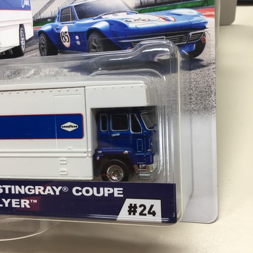 Hot Wheels Premium Team Transport Custom Corvette Stingray Coupe Minty (29) - Picture 3 of 6