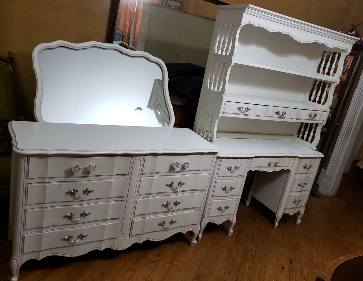 Vintage Girls Bedroom Set