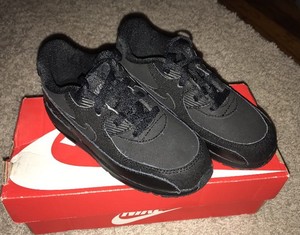 kids nike size 10