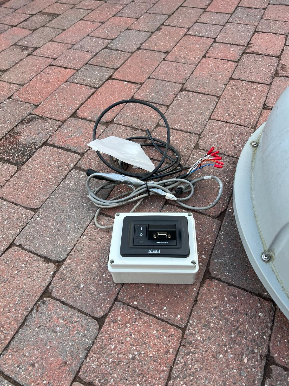 TracVision R4SL Satellite Dome motorhome caravan eBay