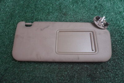 2007 2008 2009 TOYOTA RAV4 PASSENGER SIDE Sun Visor OEM 1 Peice  7116262