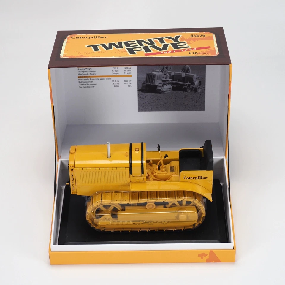Tractor Caterpillar Tractor Alloy Engineering Vehicle Model 85679 DM 1:16 CAT 25 - Image 4 of 4