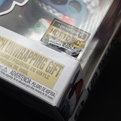 Funko Pop! Stitch Unwrapping Gift #1522 Disney Lilo & Stitch Hot Topic Exclusivo - Imagen 6 de 6