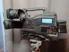 Sony PXW-X320 XDCAM With Sony Kit Lens