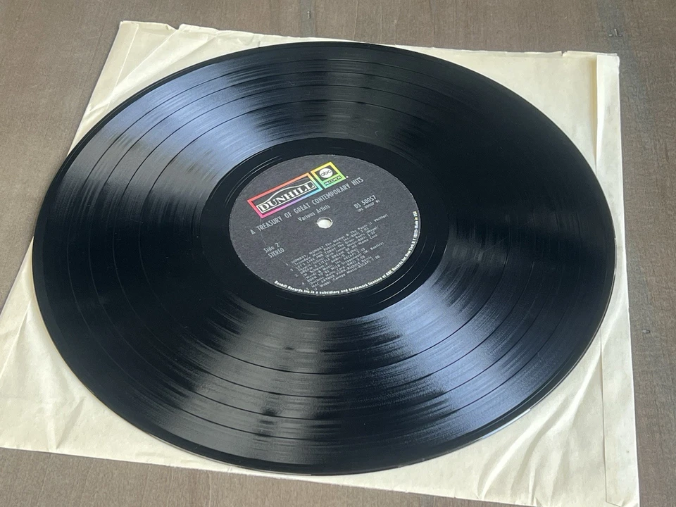 A Treasury Of Great Contemporary Hits Vinyl LP 1969 Compilation Album Dunhill - Image 3 of 4