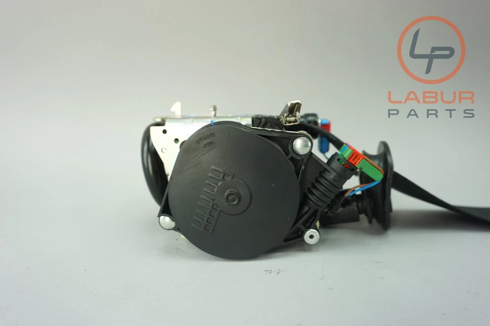 C453 W453 16-18 Smart Fortwo Front Right Side Seat Belt Seatbelt w/ Pretensioner - Image 4 of 4