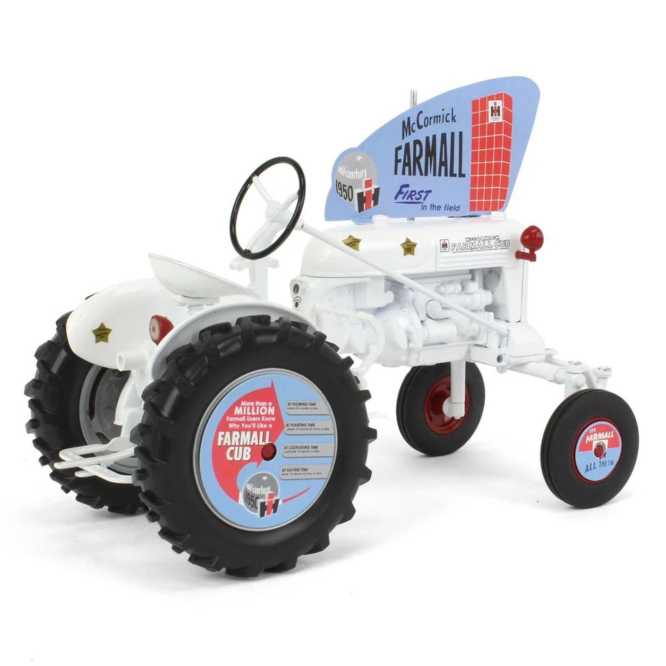 SPECCAST, INTERNATIONAL FARMALL CLUB Blanc Démonstrateur, échelle 1/16, ZJD1907 - Photo 3/4